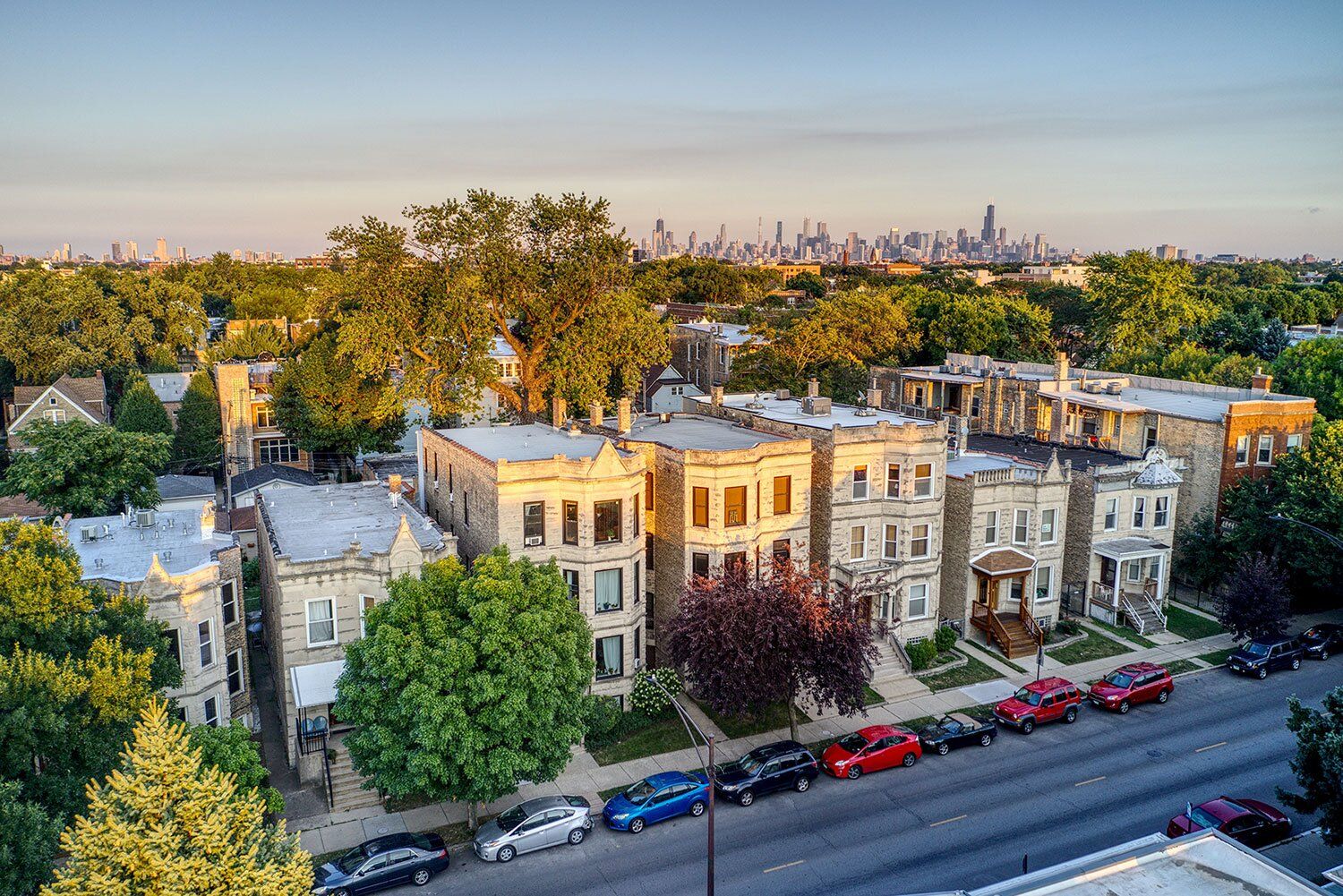 A row of apartment buildings in Logan Square, aneighborhood of Chicago