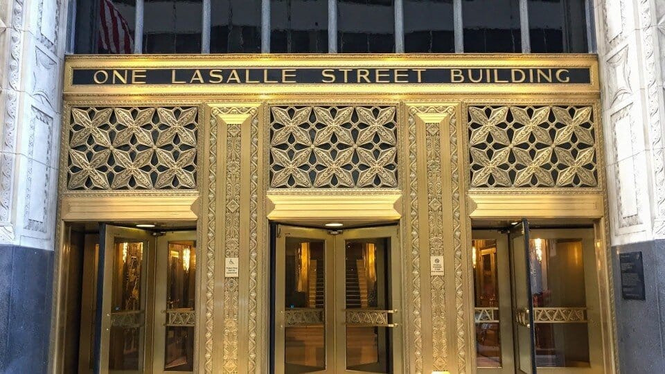 アート・デザイン・音楽 ARCHITECTURES CAPITALES 1979-1989 Eliel Saarinen's Tribune Tower design - Wikipedia