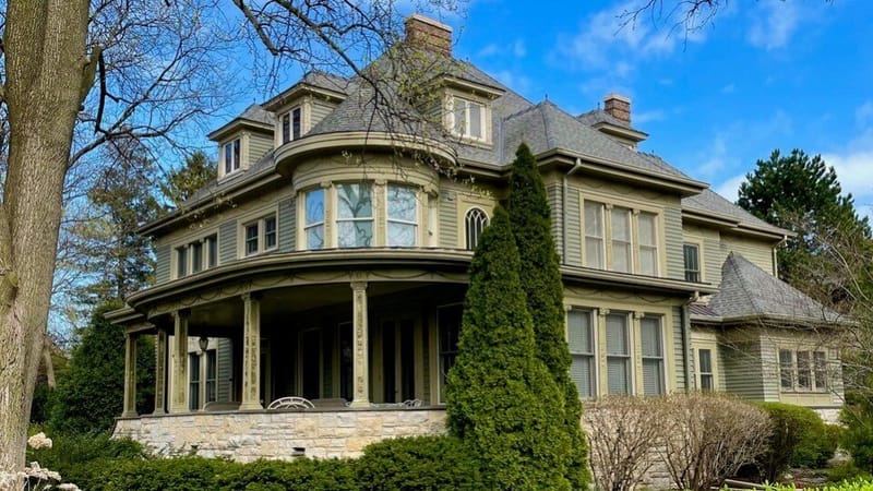 No image description available.