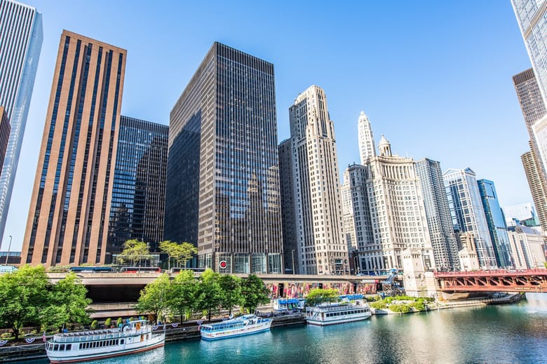 A photo of 111 E. Wacker Dr. as as seen from across the river