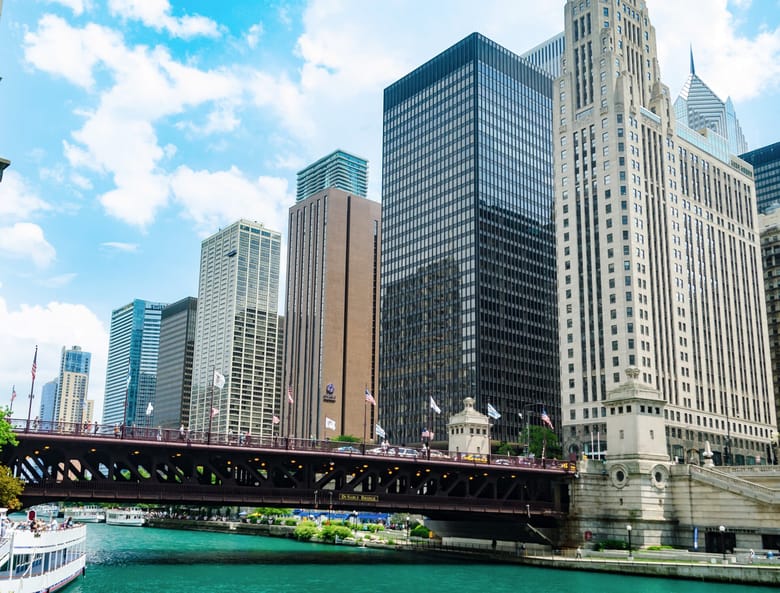 111 East Wacker (One Illinois Center) | Chicago Architecture
