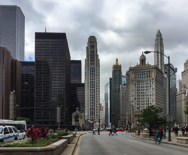 111 East Wacker (One Illinois Center) | Chicago Architecture