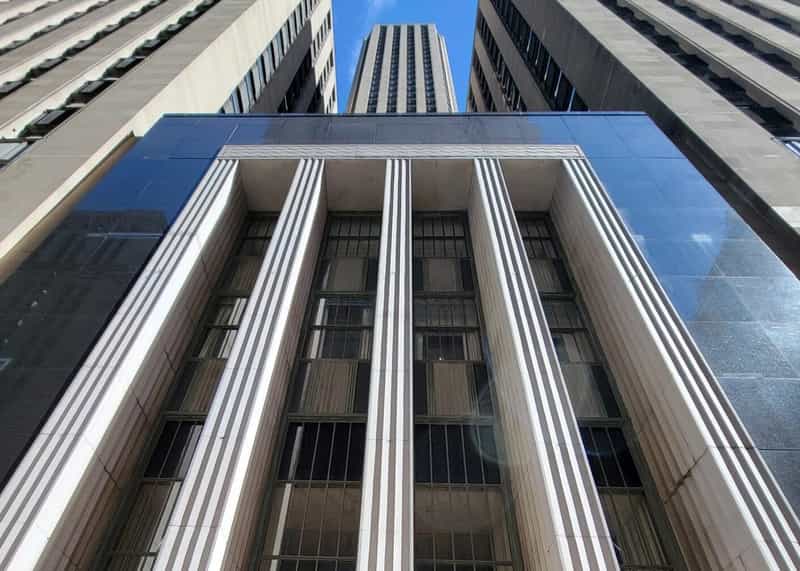 No image description available.